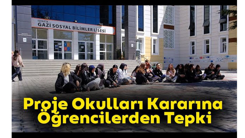 Proje Okulları Kararına Öğrencilerden Tepki